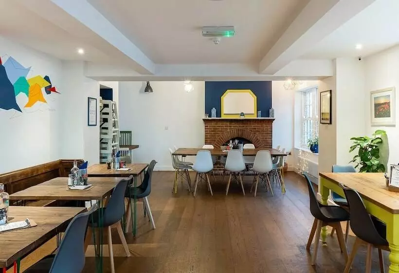 Majatalo Brunswick And Thorn