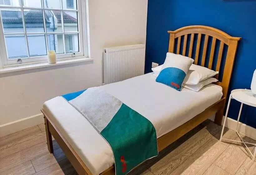 Majatalo Brunswick And Thorn