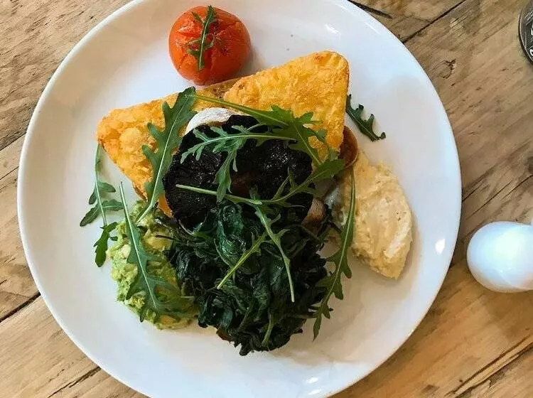 Majatalo Brunswick And Thorn