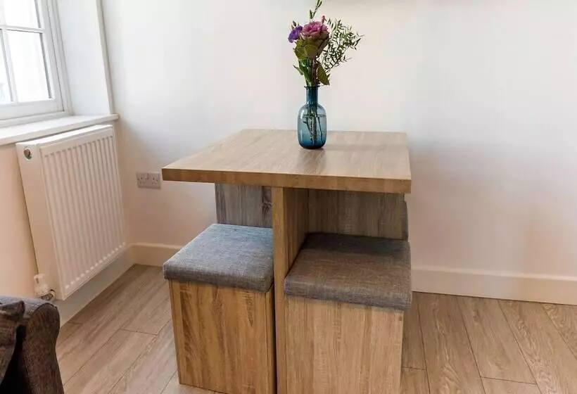 Majatalo Brunswick And Thorn