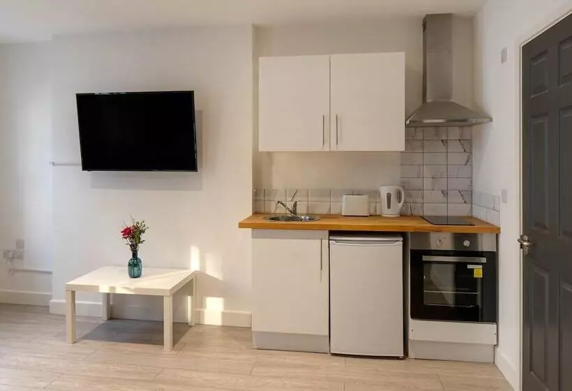 Majatalo Brunswick And Thorn