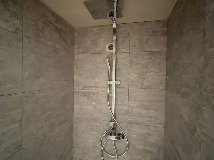 ペンション Barraconu