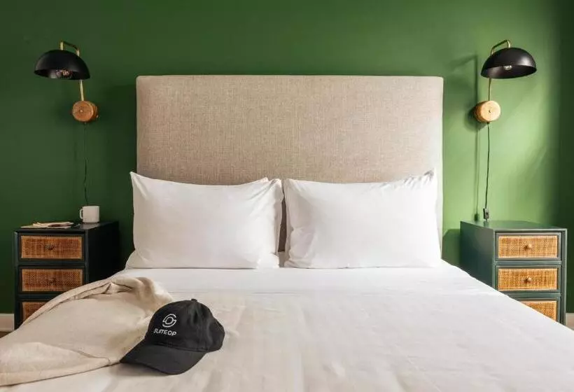 Sosuite At The Vine   Old City