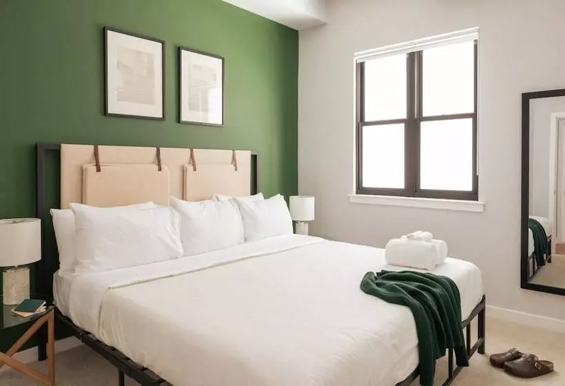 Sosuite At The Vine   Old City
