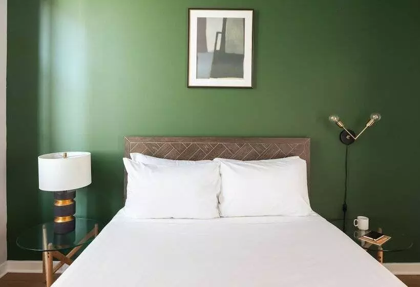 Sosuite At The Vine   Old City