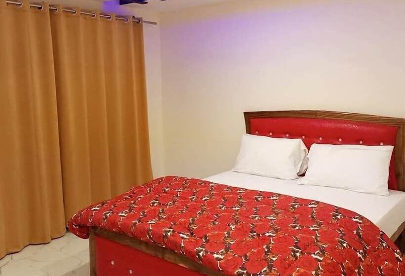 Elli's Luxus Hotel & Restaurant