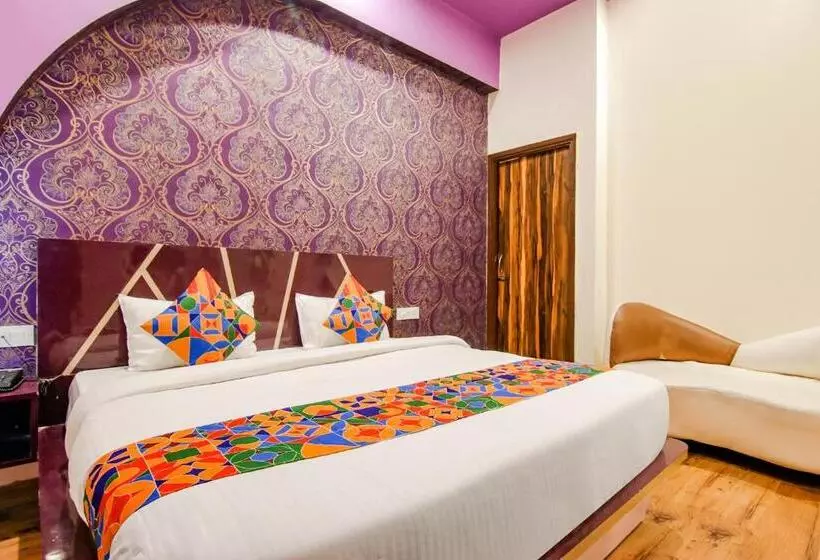 Fabhotel Sallow Grand