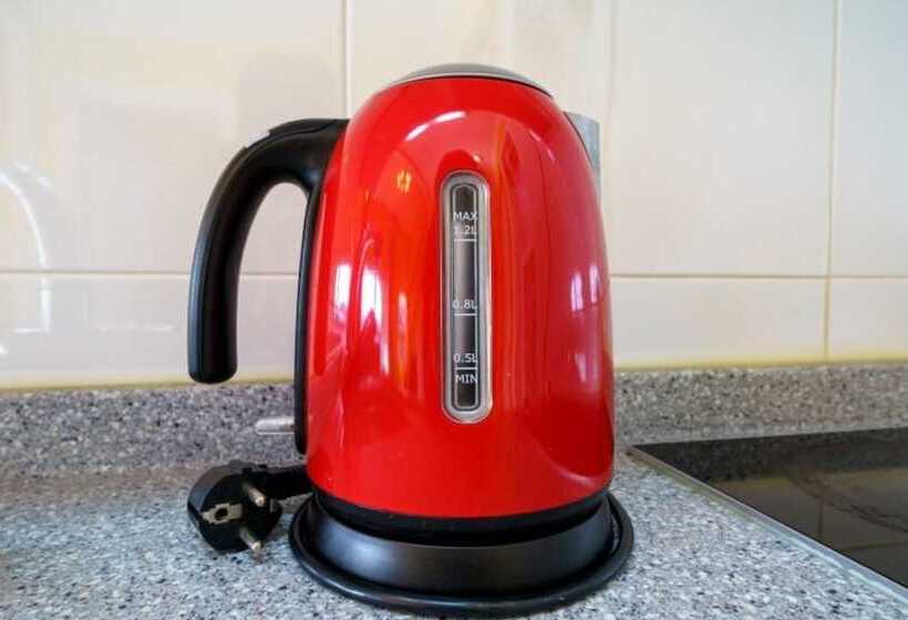 Gangneung Gyeongpoui Haru Pension