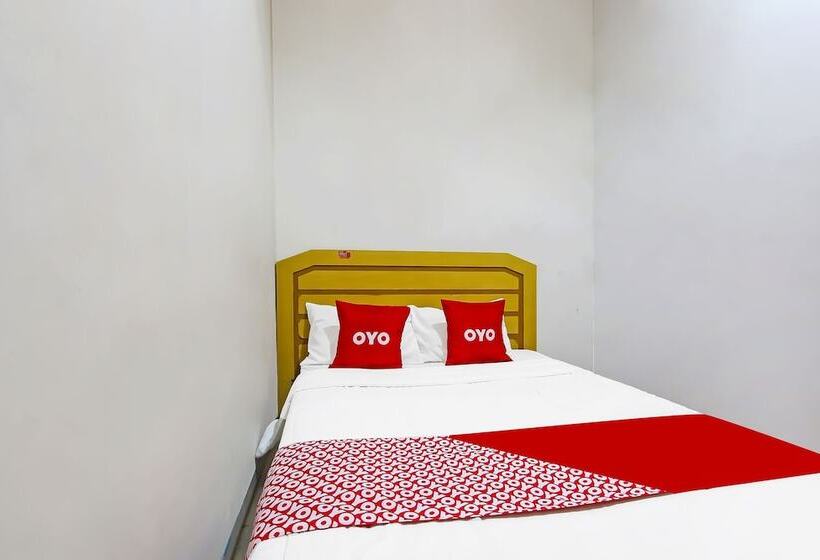 Hotel Al Fatih Guest House Syariah By Oyo Rooms