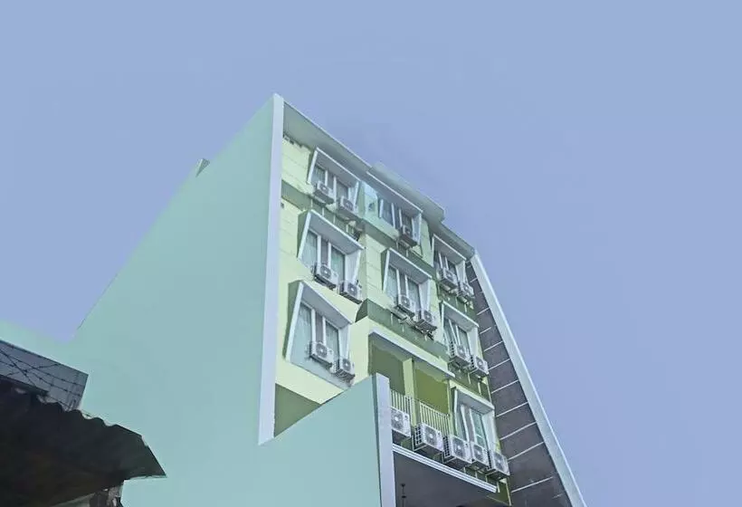 ホテル Balqies Homestay Syariah By Oyo