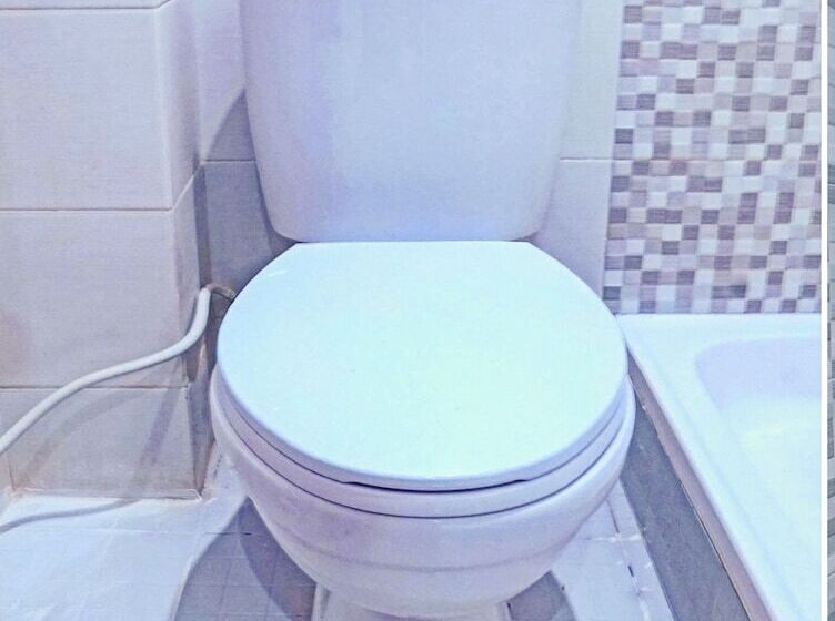 ホテル Balqies Homestay Syariah By Oyo