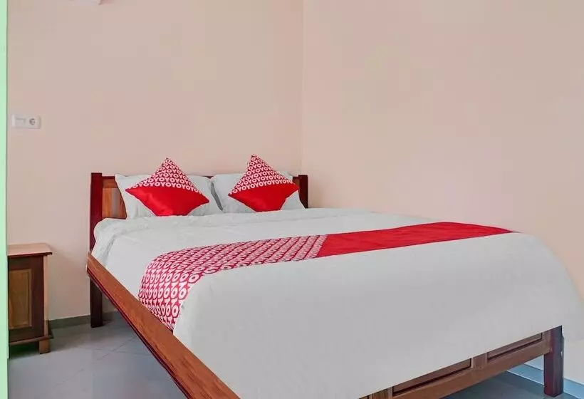 ホテル Balqies Homestay Syariah By Oyo