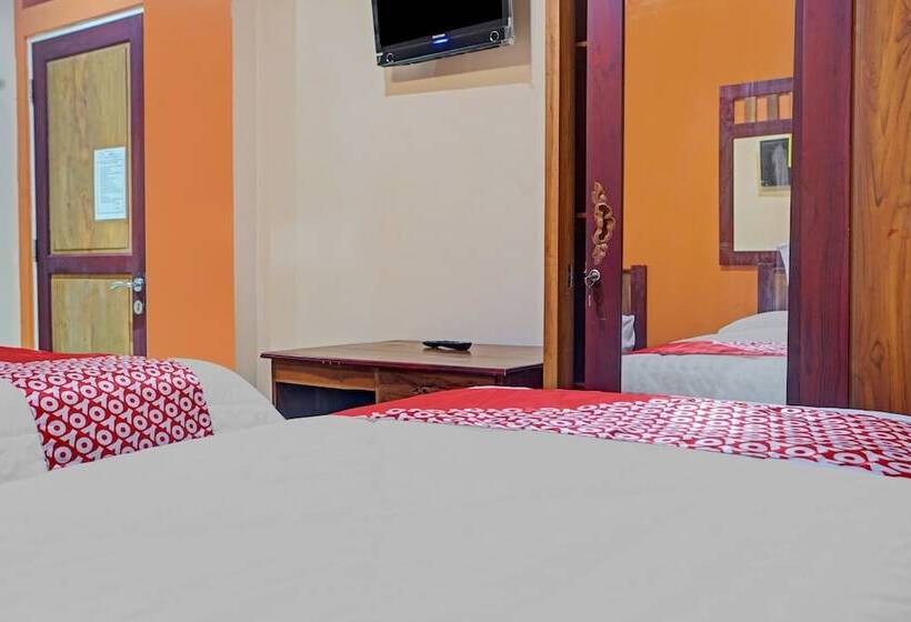 ホテル Balqies Homestay Syariah By Oyo