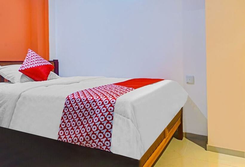 ホテル Balqies Homestay Syariah By Oyo