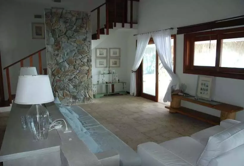 هتل Casa Del Mar Lodge Barahona