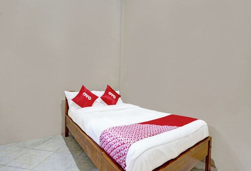 호텔 Cita Suraya Homestay By Oyo