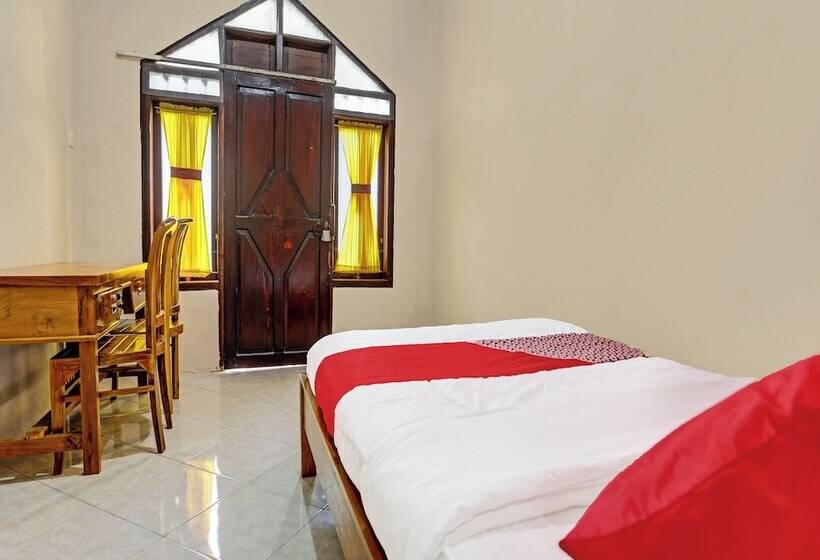 호텔 Cita Suraya Homestay By Oyo