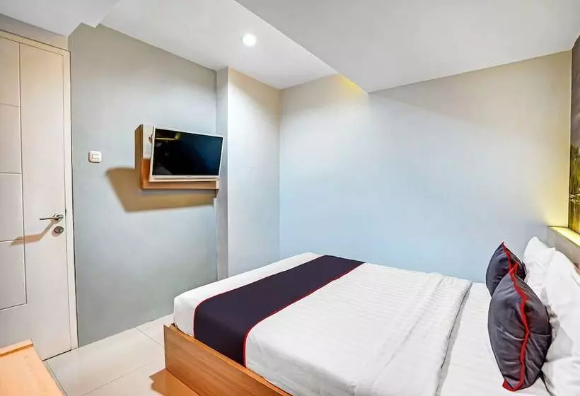 ホテル Capital O 90888 Bintang Diponggo Residence