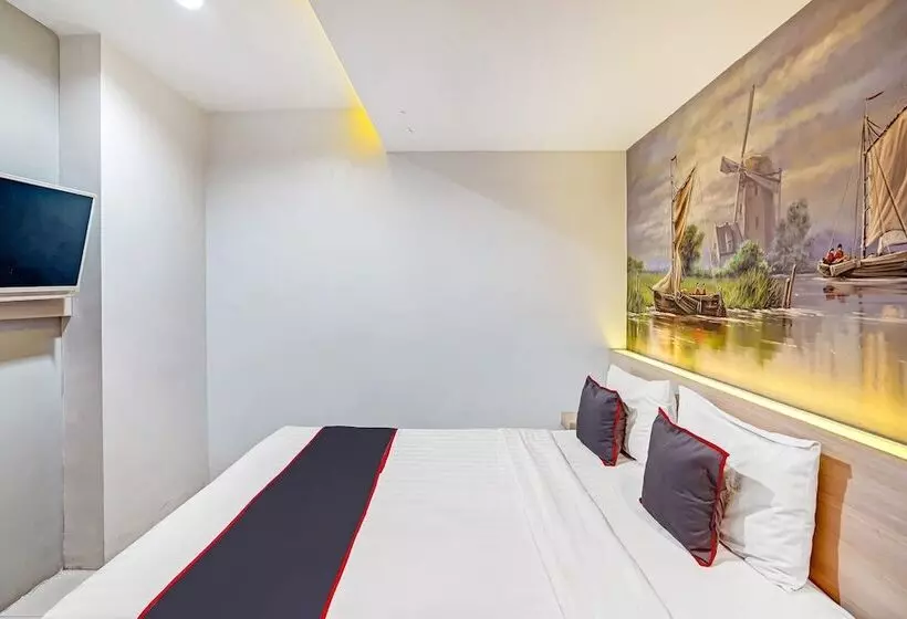 ホテル Capital O 90888 Bintang Diponggo Residence