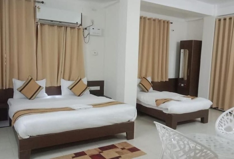 Hotel Erica Residency