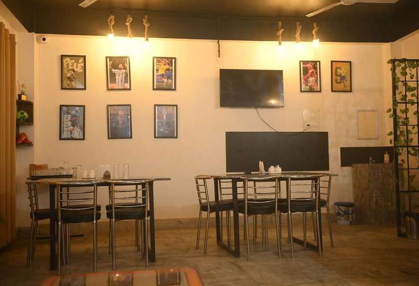 Hotel Erica Residency