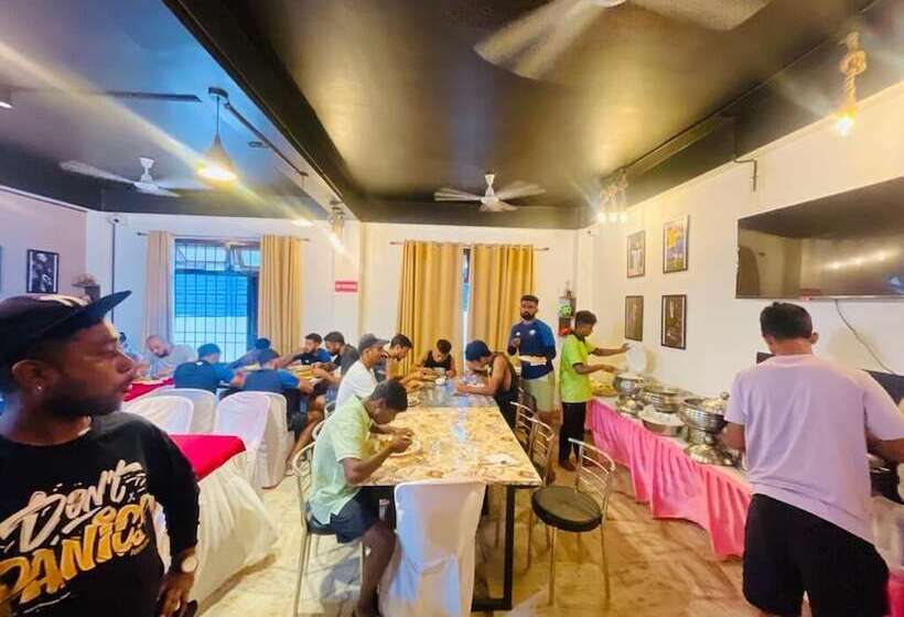 Hotel Erica Residency