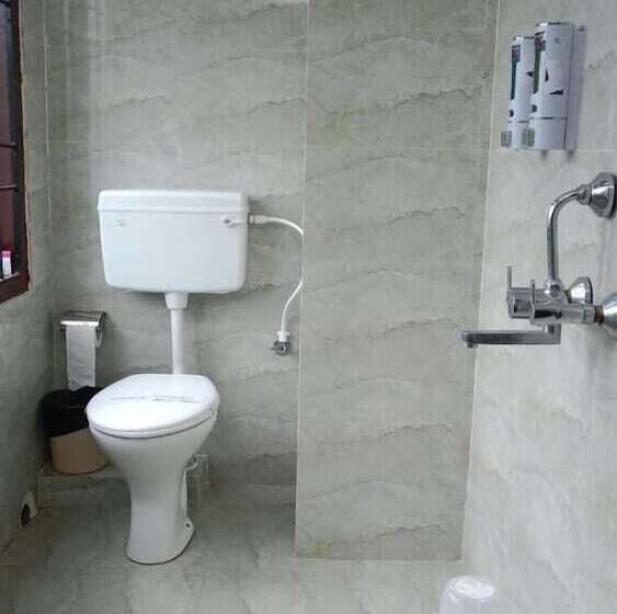 Hotel Erica Residency