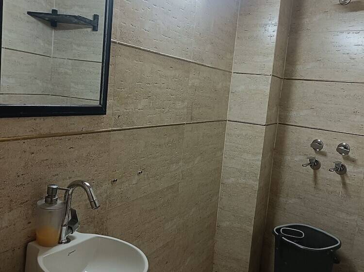 Hotel Heritage Homes