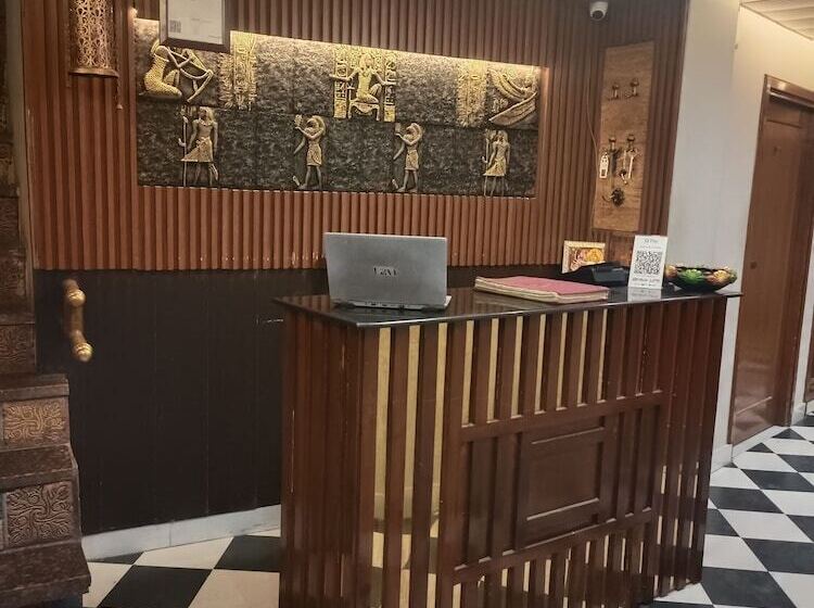 Hotel Heritage Homes