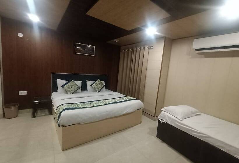 Hotel Heritage Homes