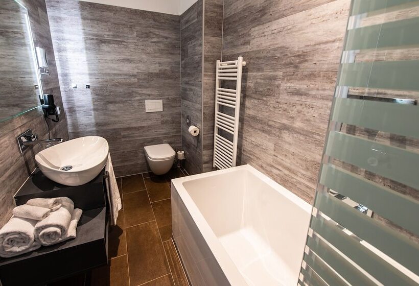 فندق Lifestyle Mindelheim