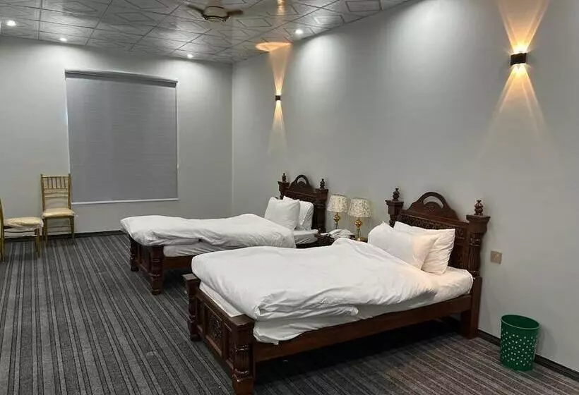 هتل Niagara Falls Bahawalpur