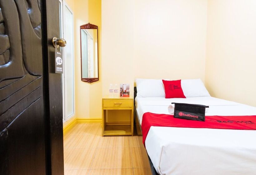 Hotel Reddoorz Plus Near Strawberry Farm Baguio