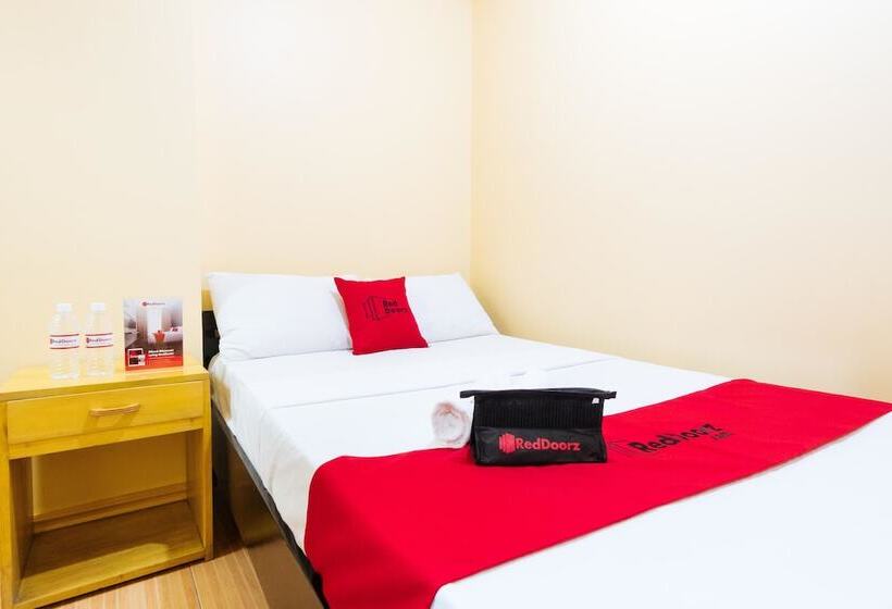 Hotel Reddoorz Plus Near Strawberry Farm Baguio