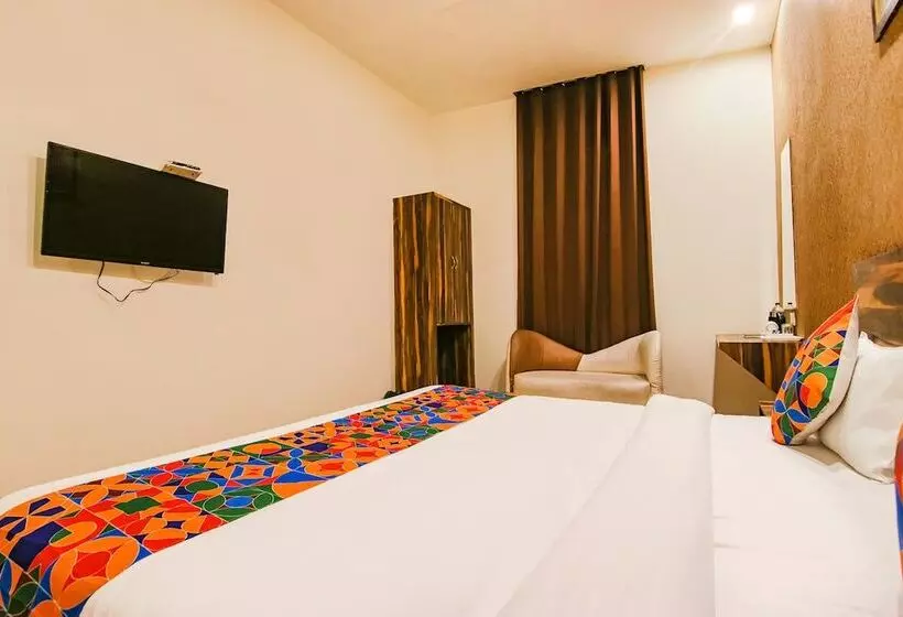 Fabhotel Sallow Grand