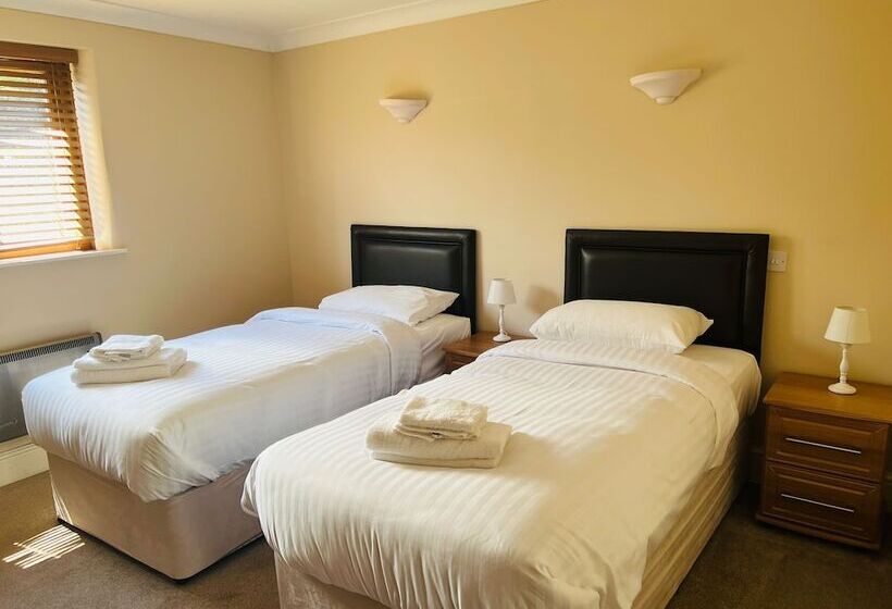 ホテル The Poachers Country