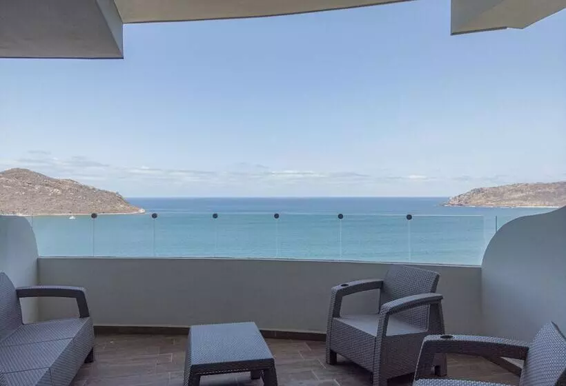 هتل Tramonto Resort