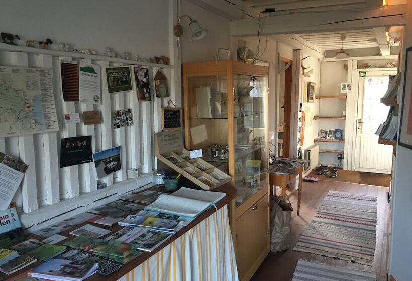 Körsbärsgården Bed & Breakfast