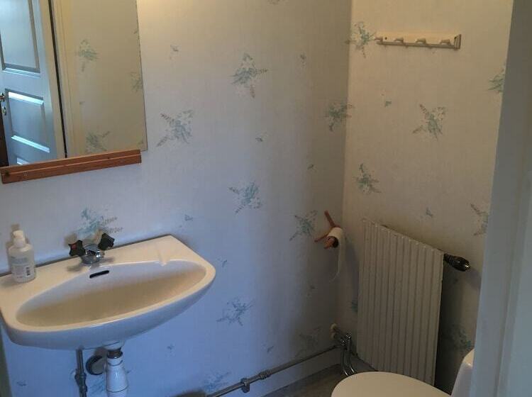 Körsbärsgården Bed & Breakfast