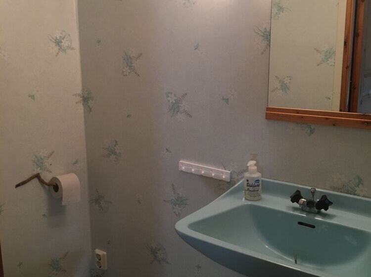 Körsbärsgården Bed & Breakfast