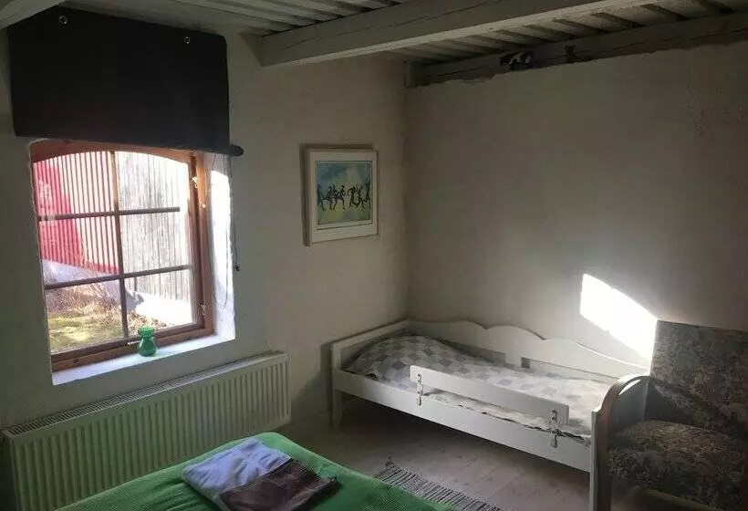 Körsbärsgården Bed & Breakfast
