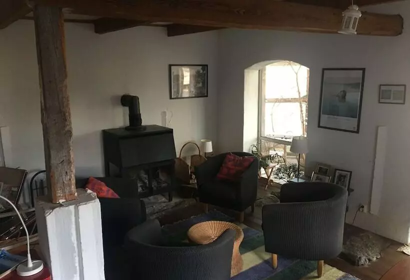 Körsbärsgården Bed & Breakfast