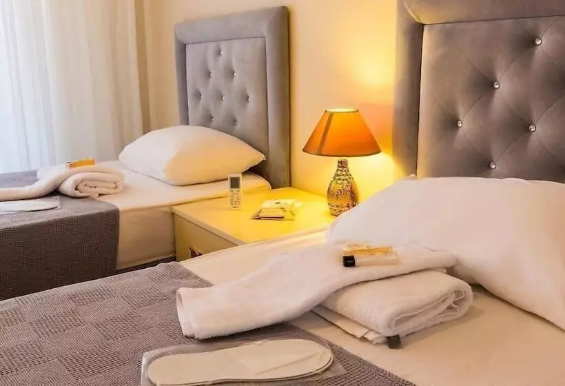 Almercan Hotel Suite