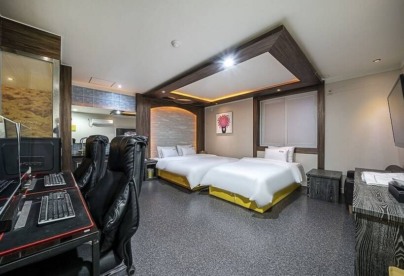 Motel Gimhae Jangyu Vibe