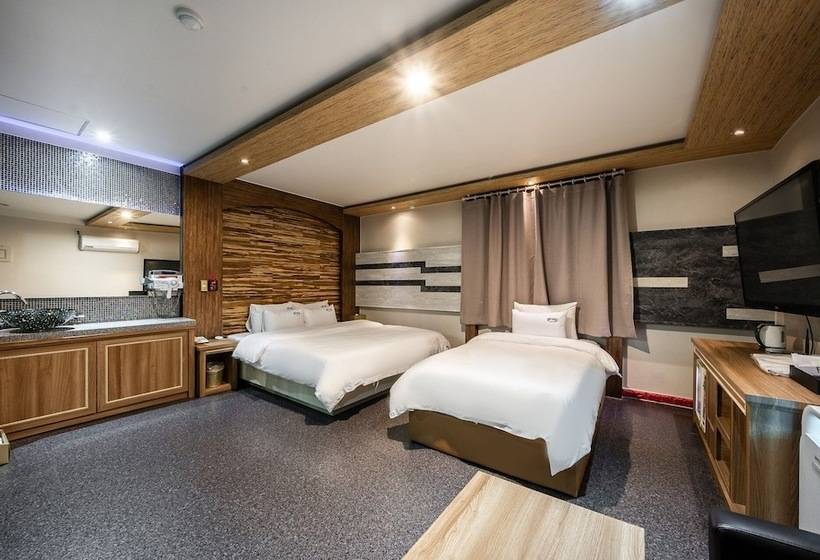 Motel Gimhae Jangyu Vibe