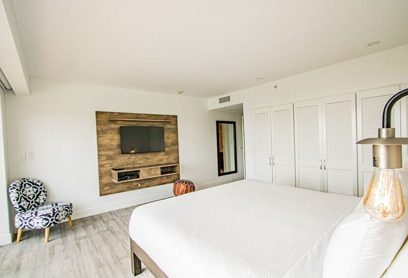 اقامتگاه Oceania 452