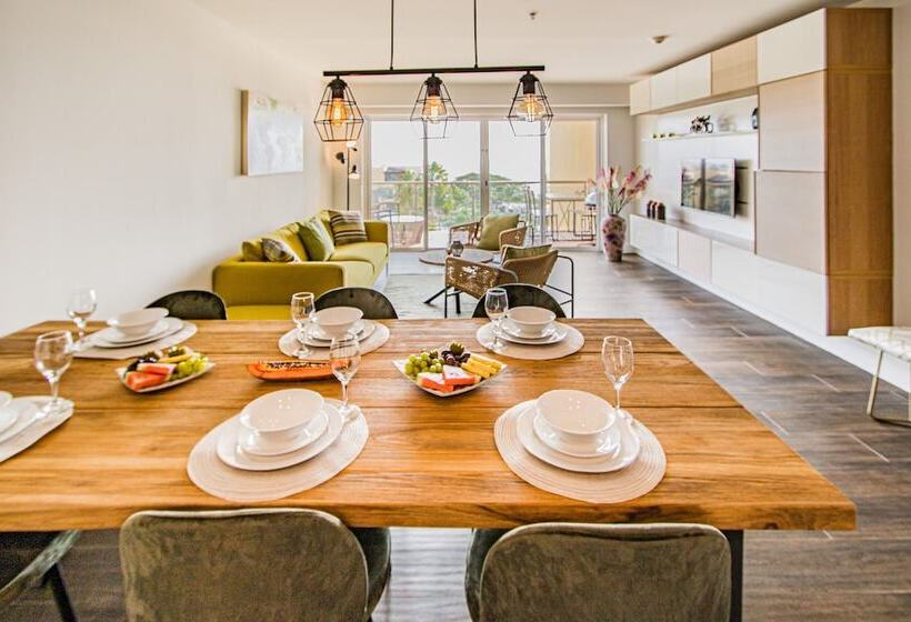 اقامتگاه Oceania 452