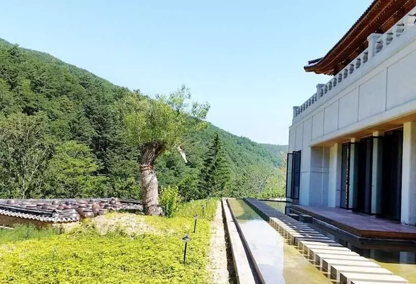 Majatalo Pyeongchang Goryeogoong Hanok