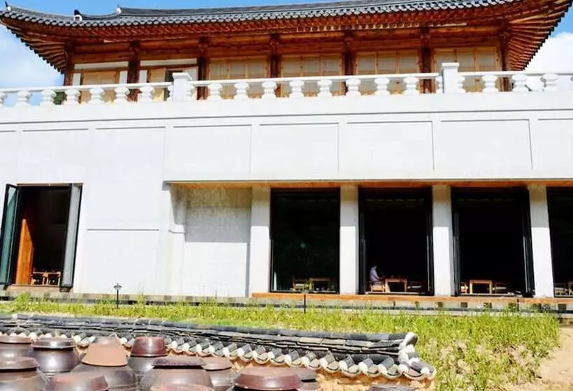 Majatalo Pyeongchang Goryeogoong Hanok