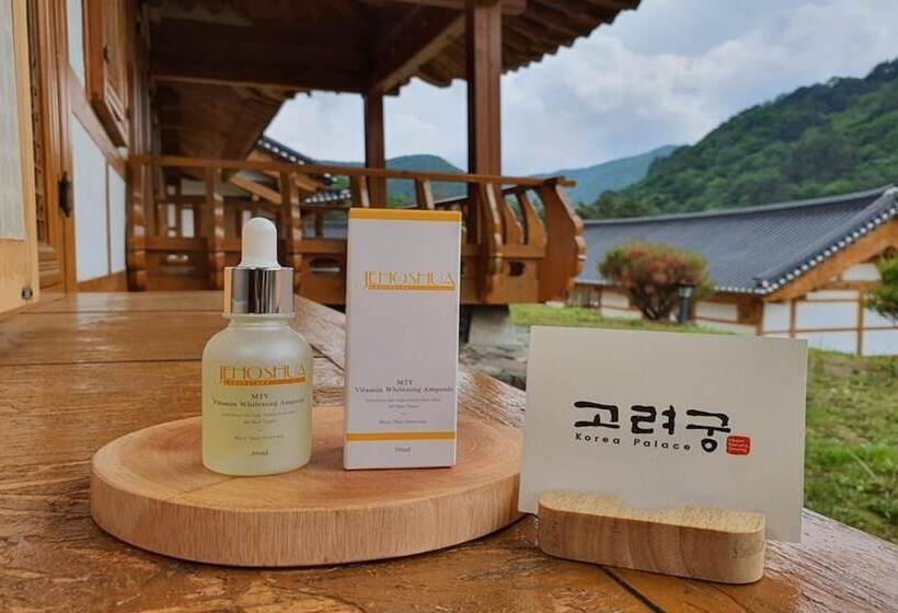 Pension Pyeongchang Goryeogoong Hanok